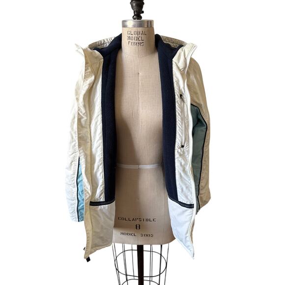 Abercrombie & Fitch Fleece Lined White Ski Snowboarding Jacket Size Medium - Picture 4 of 9